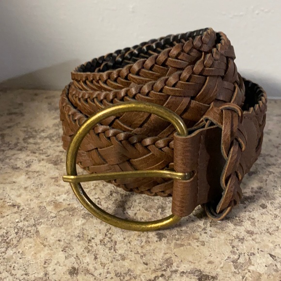 Accessories - Brown woven belt, size 10.